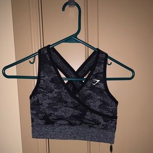 Gymshark adapt camo seamless sports bra - black